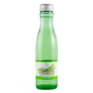 Romerquelle limunska trava 0,5 l