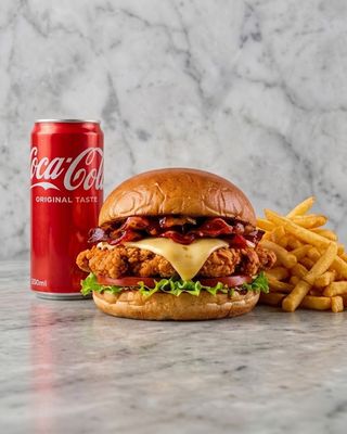 Menu Chicken BBQ + Patate Fritte + Bibita
