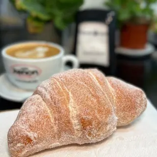 Cornetto graffa crema e amarena