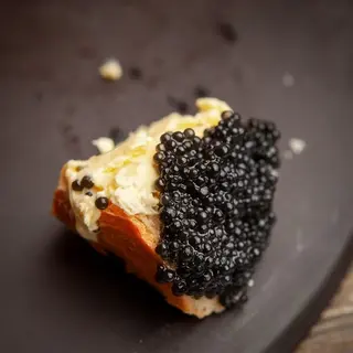 Pokè black saudade