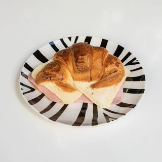 Croissant mixto