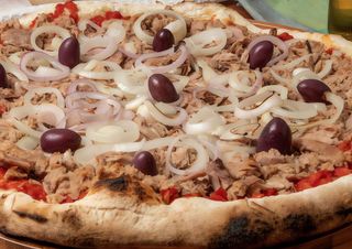 Pizza Napolitana (32 Cm.)