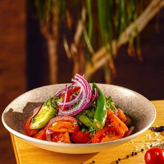 კიტრი პომიდვრის სალათი