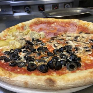 Pizza 4 Stagioni (33 cm.)