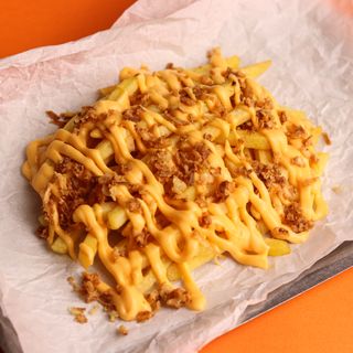 Картопля фрі з сирним соусом KG (175г)