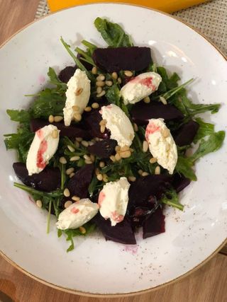 Свекла с козьим сыром