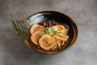 29.Ramen chashu shouyu