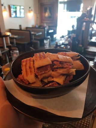 Cachorrinho à gazela 