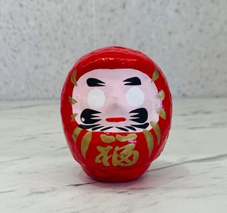 Daruma Pequeño Rojo - Suerte