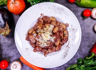 Ньоки с трюфел, маслини и пармезан (400г)