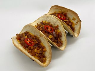 Такос гострий з куркою (320g)