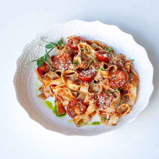 Паста Al Pomodoro