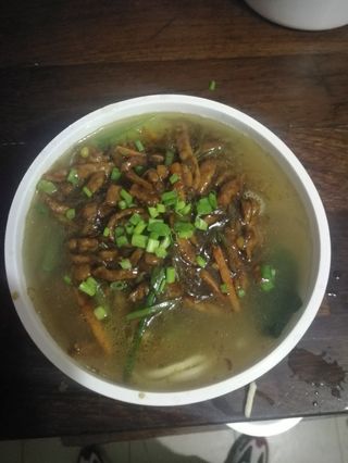 Special Noodles Soup Large with Beef