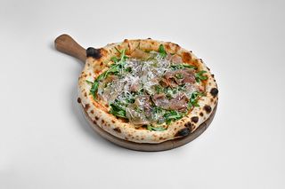 Պիցցա Պռոշուտո ռուկոլայով 33սմ