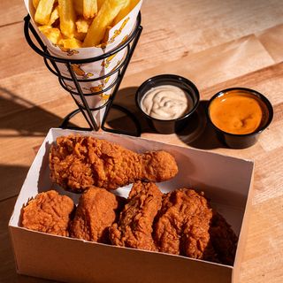 Menú Pollo (3 Pzs.)