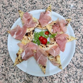 Focaccia con speck