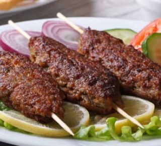 Spiedini di carne macinata