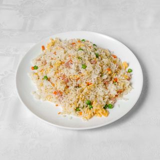 25. Arroz Frito De 3 Delicias