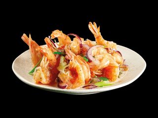 Gamberetti al wok sale e pepe