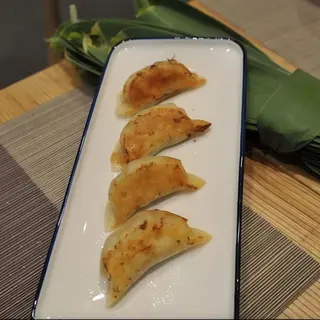 14-1 Gyozas de carne a la Plancha r(4 uds.)