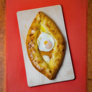 Хачапури по-аджарски