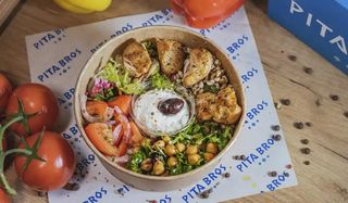 Bowl Souvlaki Kurczak