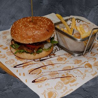 Чийзбургер   450г