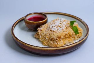 Napoleon cu confi de zmeura