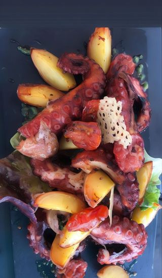 Pulpo A La Plancha