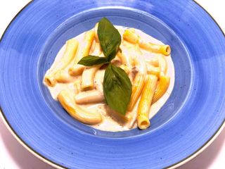 RIGATONI AI 4 FORMAGGI (V)