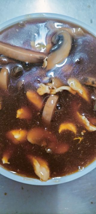 8. Sopa De Pollo Con Champiñones