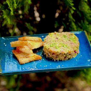 Тартар з лосося