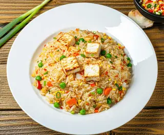 Ryż smażony z tofu