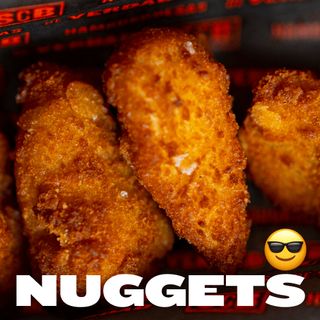 Nuggets de pechuga de pollo crujientes y salsa barbacoa