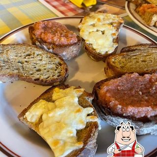 Pan De Ajo Mixto (6 Uds.)