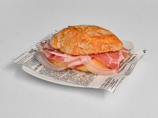 Panino con pancetta coppata
