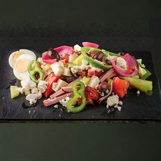 Овчарска салата (350г)