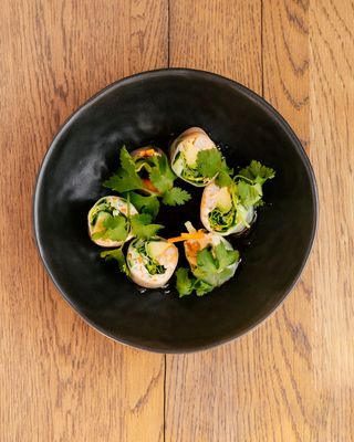 სპრინგ როლი / SPRING ROLL