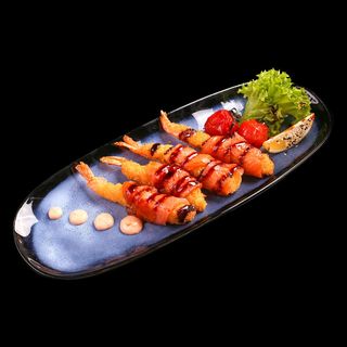 Creveți tempura cu somon fume