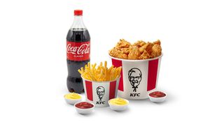 12 крылышек + 8 ножек Комбо