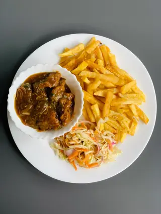 Fried fish and garlic sauce 