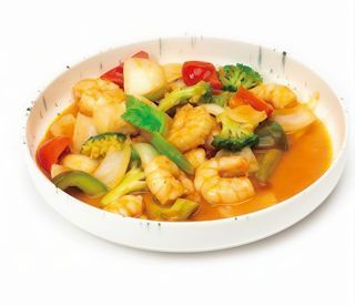 Langostino con salsa curry thai rojo