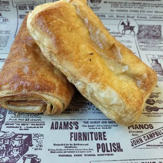 Napolitana De Jamón Y Queso