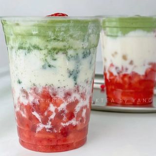 (senza tea)tea matcha con fragola珍珠抹茶草莓牛乳