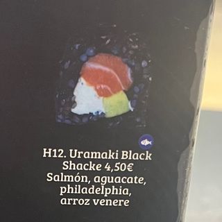 B48. Uramaki Black Sake (4 Pzs.)