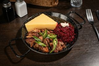 Pastramă de oaie la ceaun