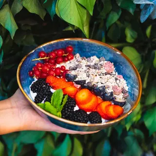 Bowl di Yogurt Greco e frutta