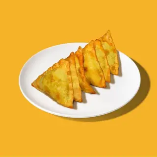 Samosas De Pollo Al Curry