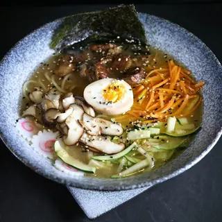 46.Ramen Hansik Con Falda Ternera