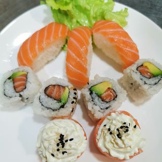 46. Sushi box - 9 pezzi